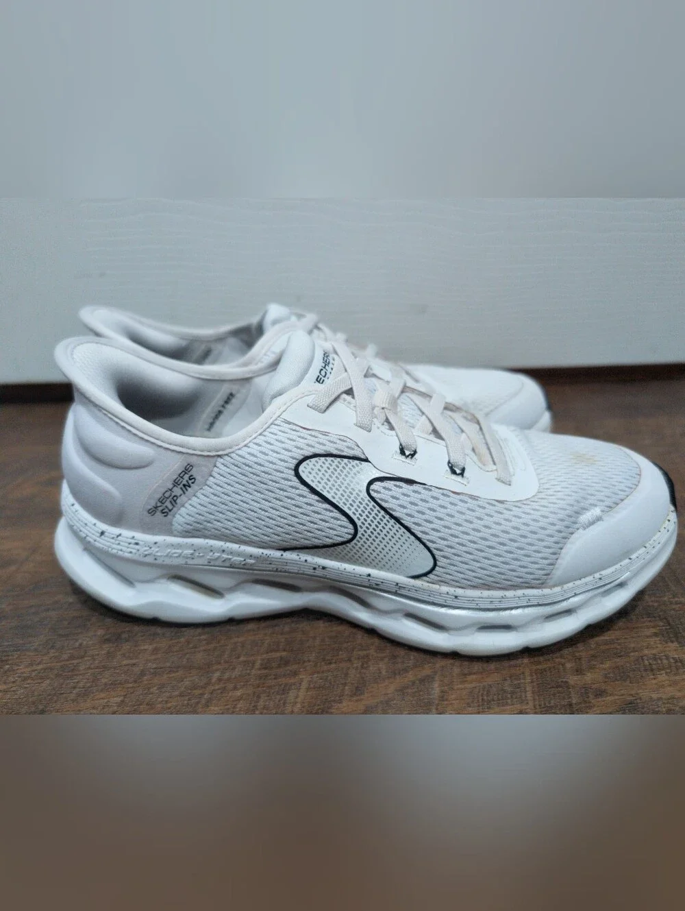 Skechers Women's Slip-Ins White Mesh Athletic Shoes